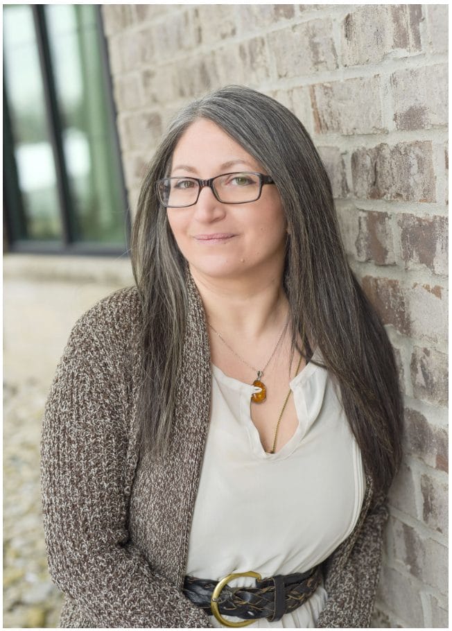 photo of Kelly Logsdon