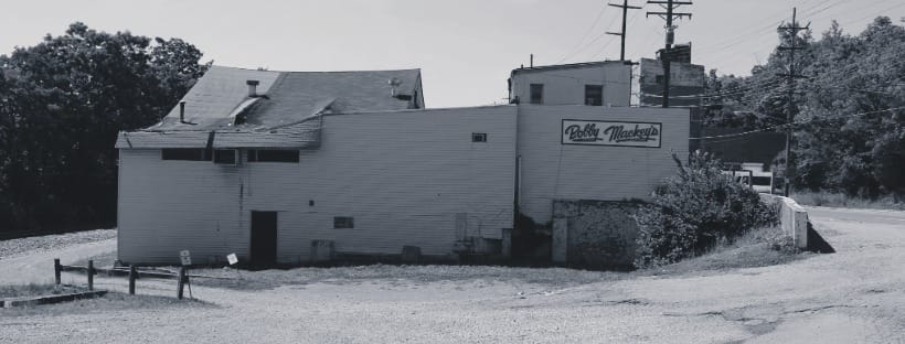 Former Bobby Mackey’s Music World building on a rural lot, noted local haunted-site exterior.