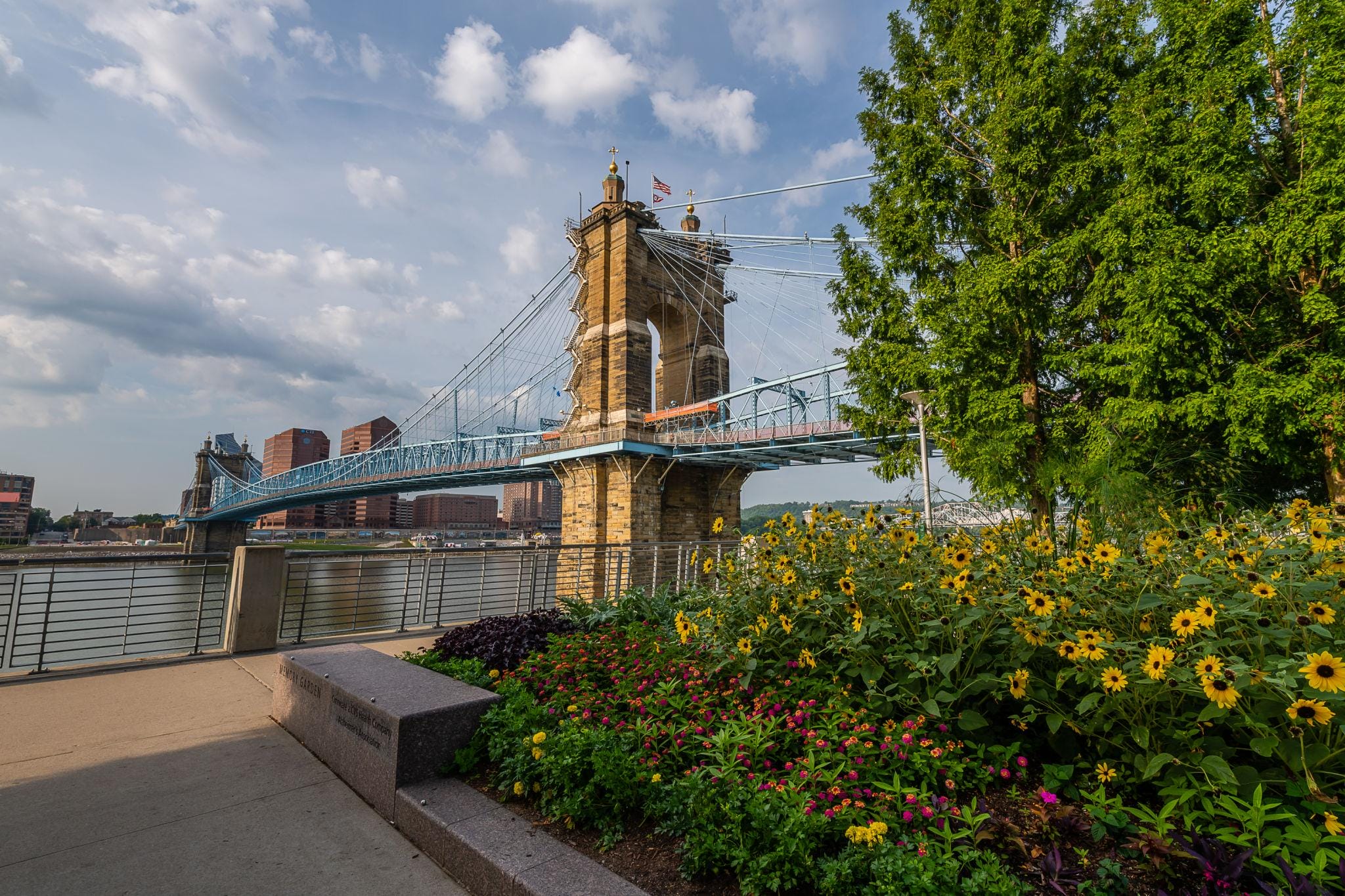 riverside cinci